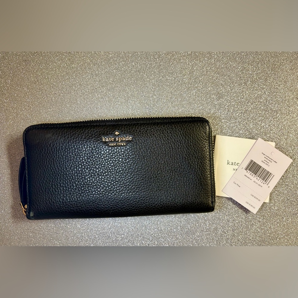 Kate Spade Black Textured Clutch Wallet